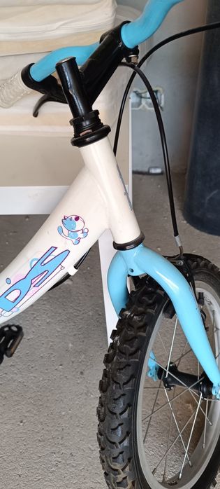 Bicicleta criança ,com pouco uso