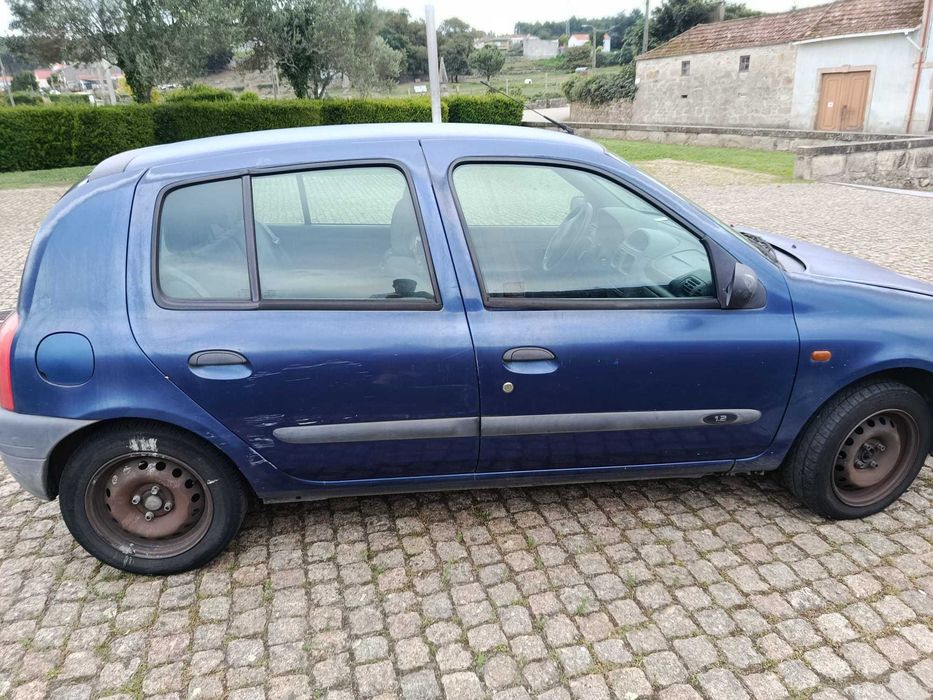Renault Clio 1.2 58cv — photo 3