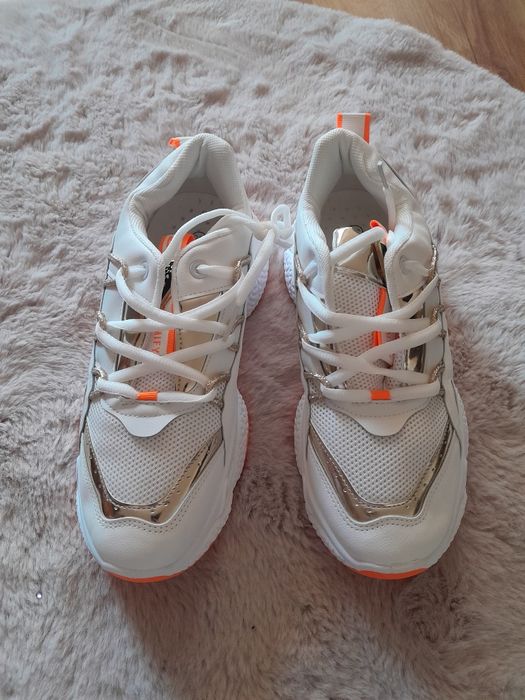 Buty adidasy wyższe na platformie 40 biały pomarańczowy