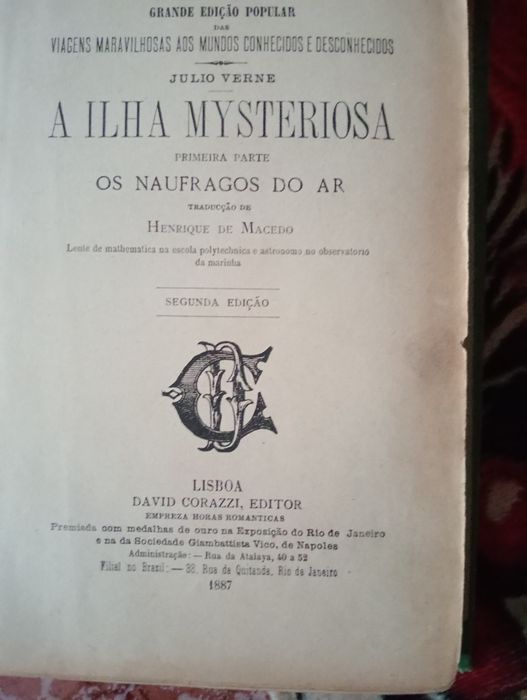 Livros muito antigos de Júlio Verne