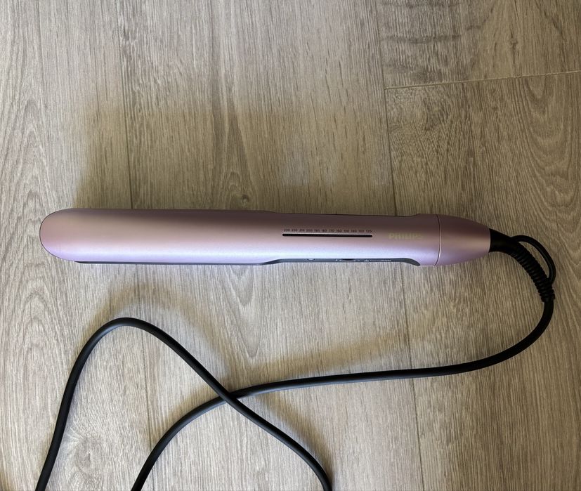 Випрямляч для волосся PHILIPS