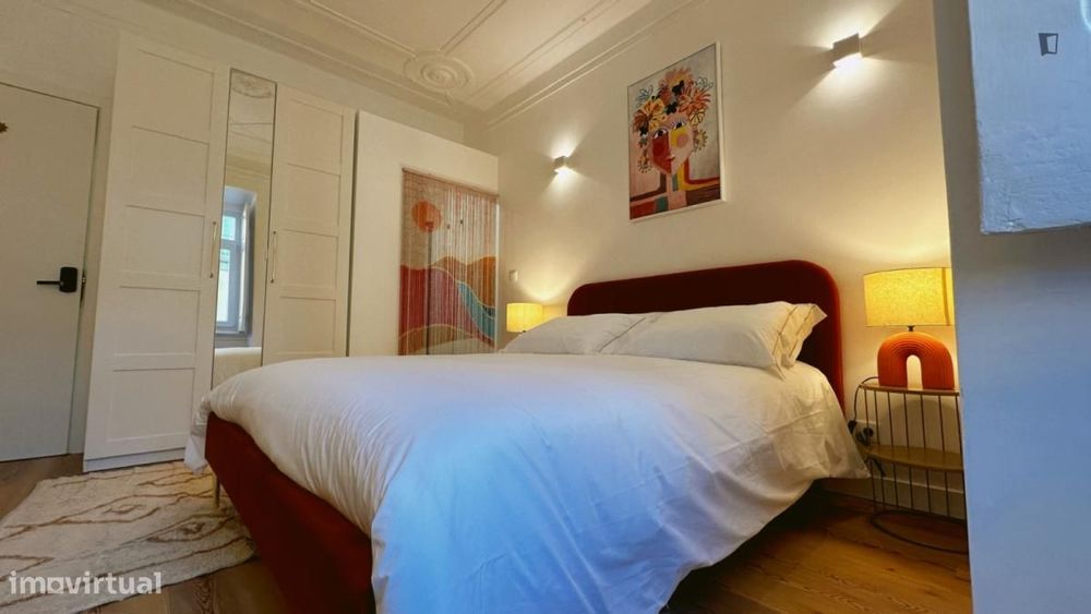 Quarto - localizado em Arroios Lisbon