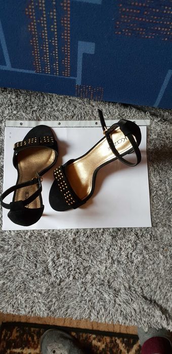 szpilki, sandały 37, marki Kazar