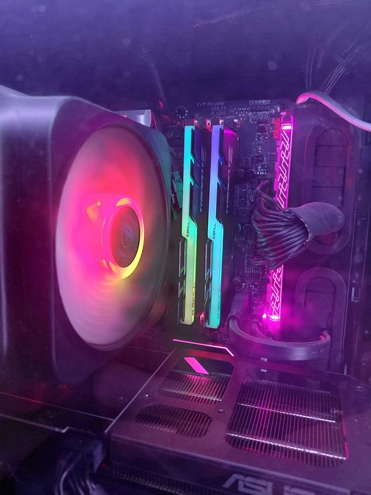 Оперативна пам'ять G.Skill DDR4-3000 16384MB