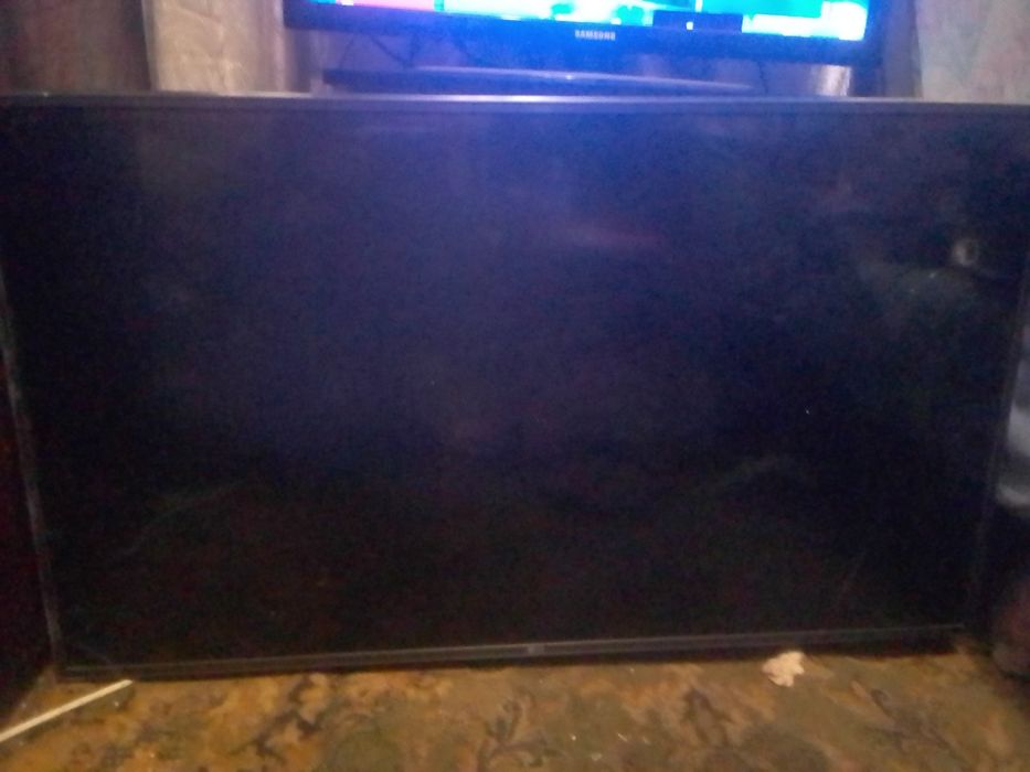 Смарт телевизор 43 дюйма LG