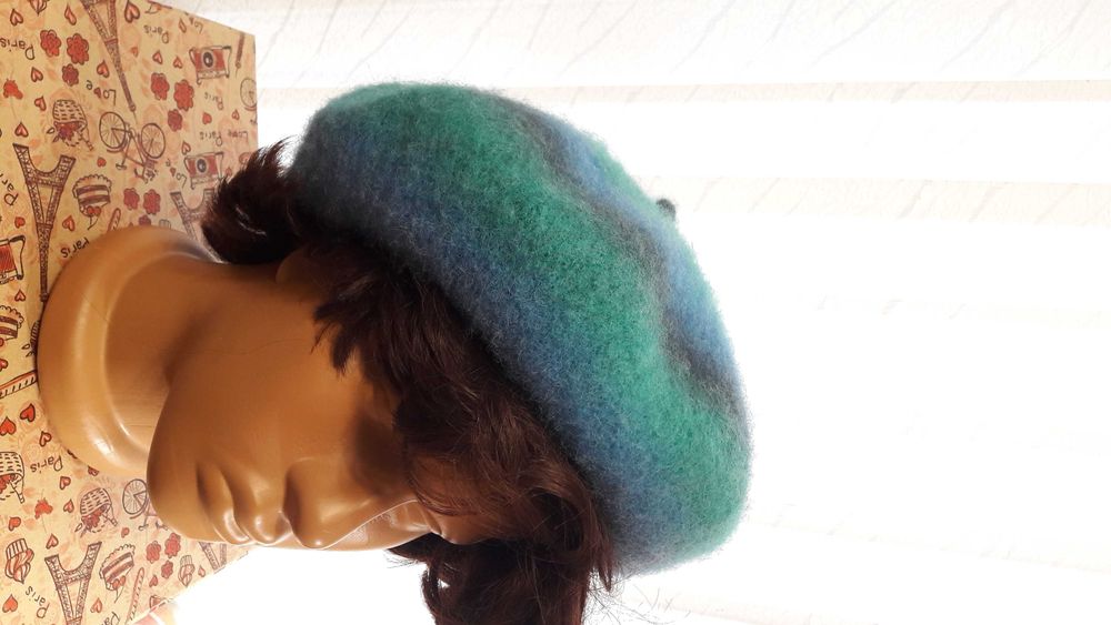 берет валяный шерстяной