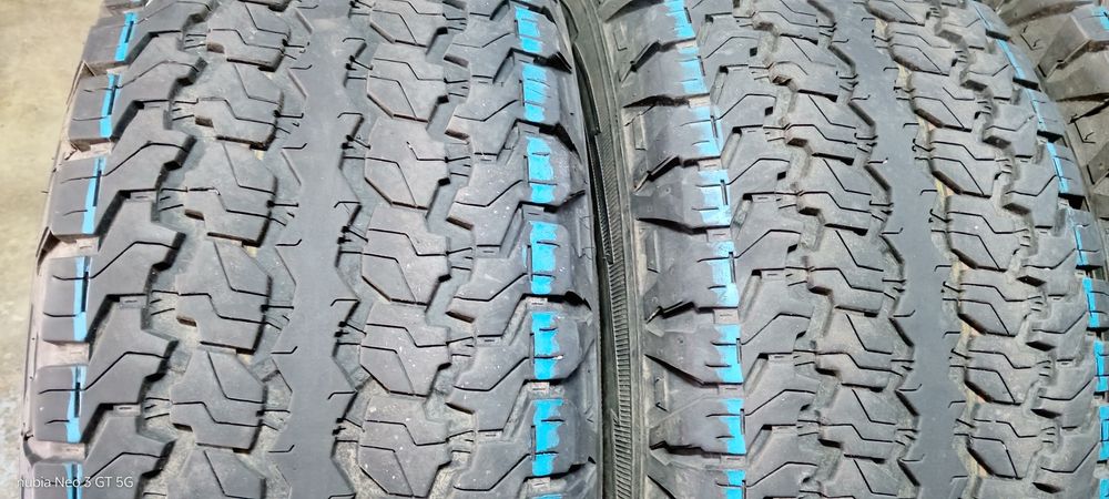 Pneus 265/70/16 semi novos