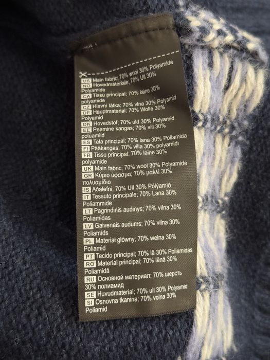 Sweter KariTraa XS wzorki śliczny damski 70% wełna jak nowy