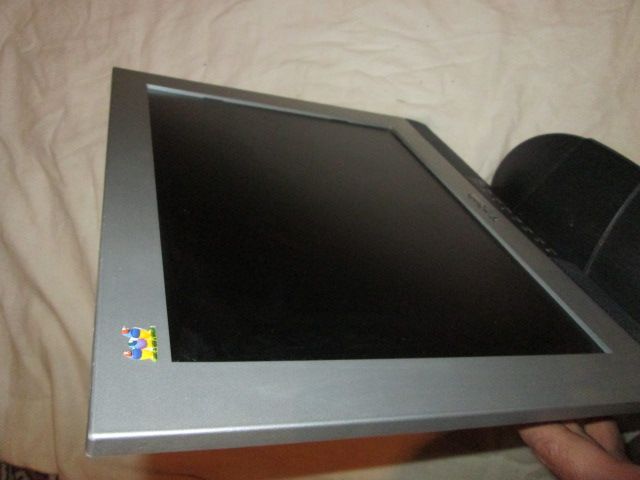 Монитор 15" с колонки, микрофон, Viewsonic VX500 не рабочий.
