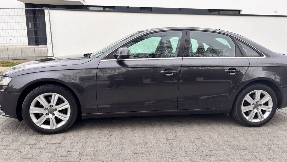 Audi a4 b8 2.7tdi automat