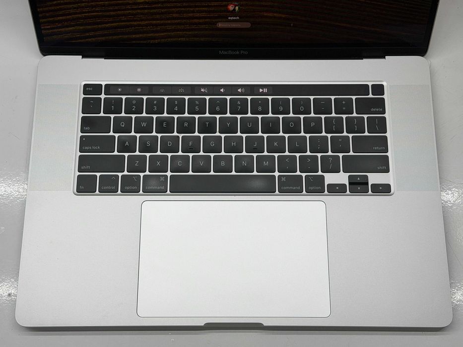 MAГAЗИН MacBook Pro 16 2019 i9/32gb/1tb SSD/Radeon Pro 5500m 4gb Trade-In/Oбмeн