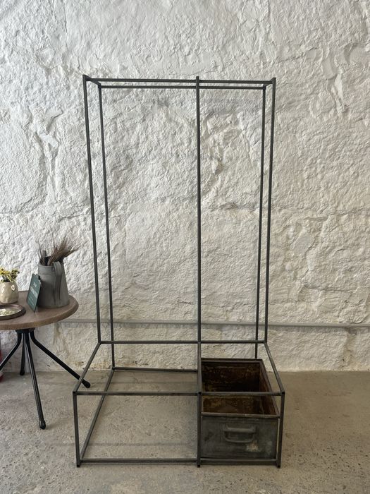 Cabide metal / suporte