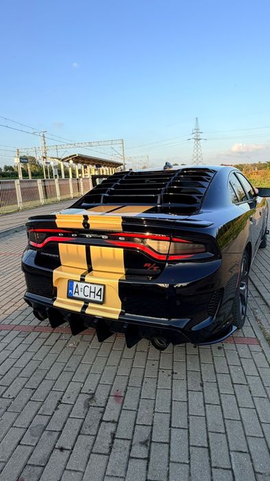 DODGE CHARGER 5.7 375 KM R/T 2017r LPG.