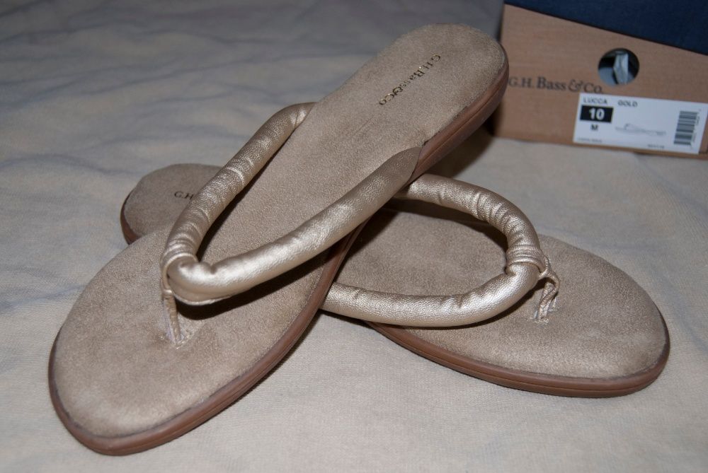 Золотисті шльопанці G.H. Bass&Co
