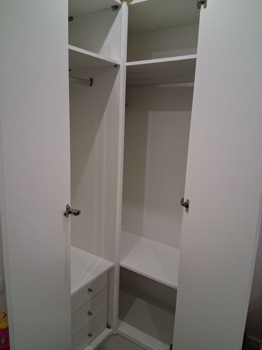 Guarda-fatos de Canto Infantil / Juvenil