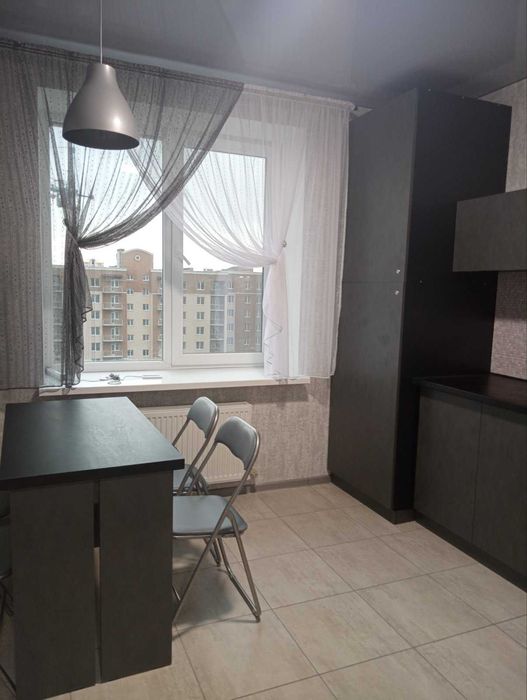 1к. подобово,Залізничний  вокзал! Академмістечко! Новий ремонт!