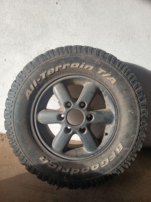 Vario material para terrano II