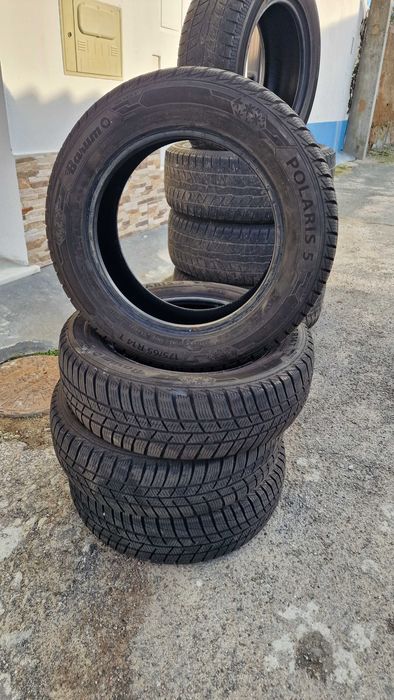 À venda vários pneus em cexcelente estado