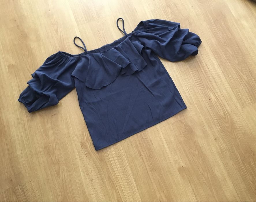 Granatowa bawełniana damska bluzkaka na lato z falbanka 38/M