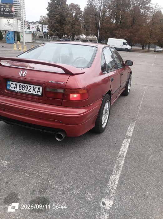 Honda   Accord   V