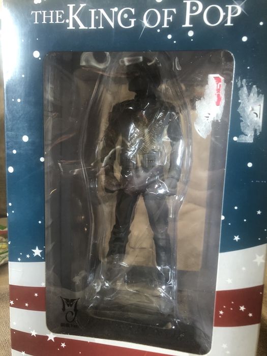 Figura rara Michael Jackson King of Pop estátua