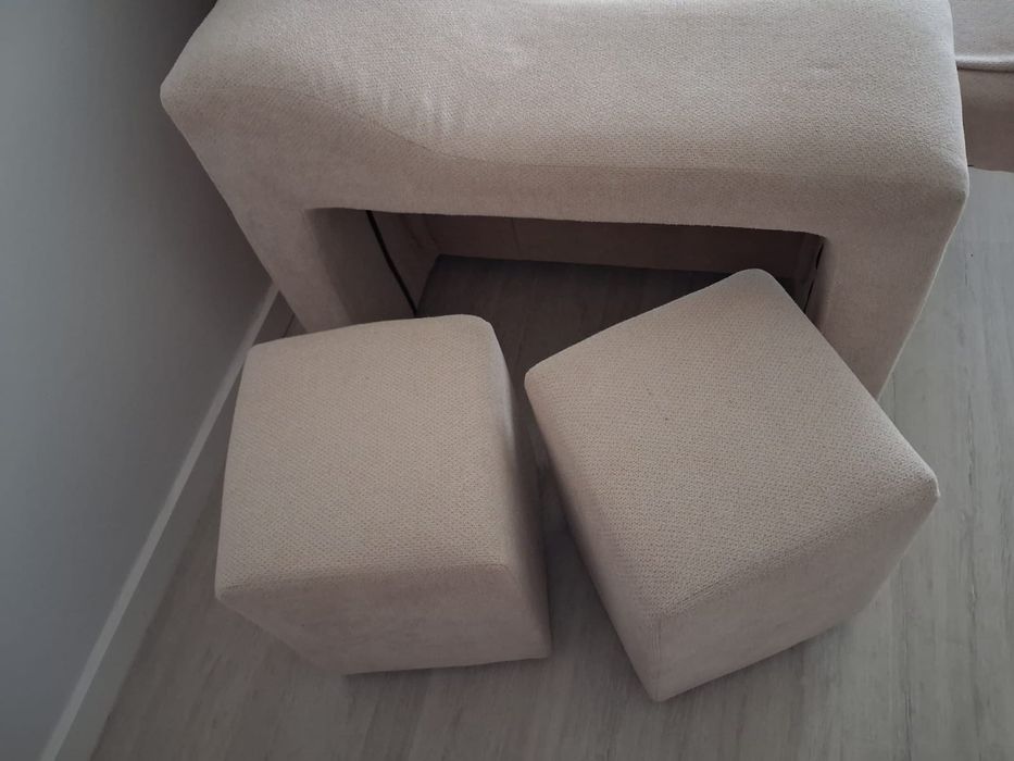 Sofa com chaise longue