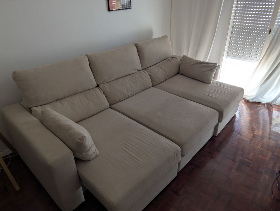 Sofá IKEA Eskilstuna com 3 lugares de chaise longue