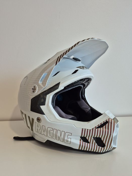 Capacete Fly Racing Formula CC – Edição Limitada (Branco / Cobre)