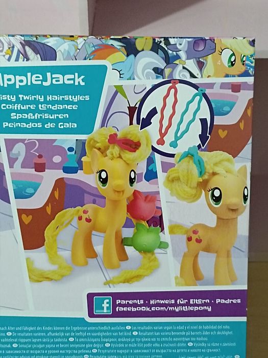 My Little Pony Applejack akcesoria G4 Hasbro figurka MLP nowy zestaw