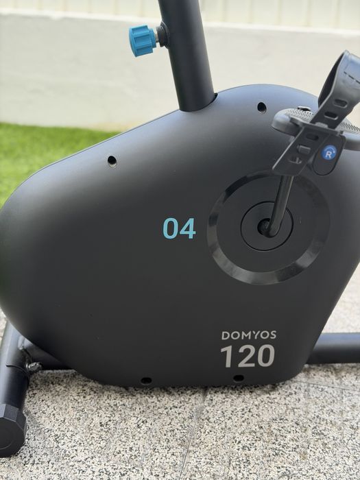 Bicicleta estática DOMYOS 120