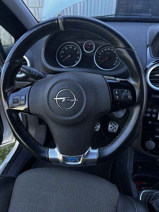 Opel Corsa D OPC