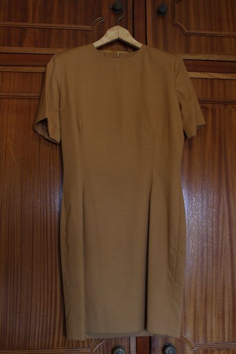 Vestido cor camel