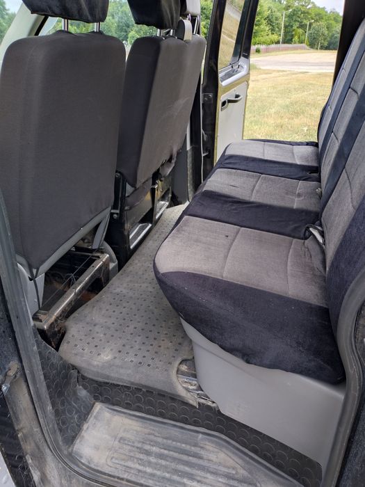 Volkswagen Transporter T5 karawan pogrzebowy funeralny cena brutto