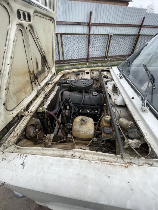 Продається 2 на розборку або цілою