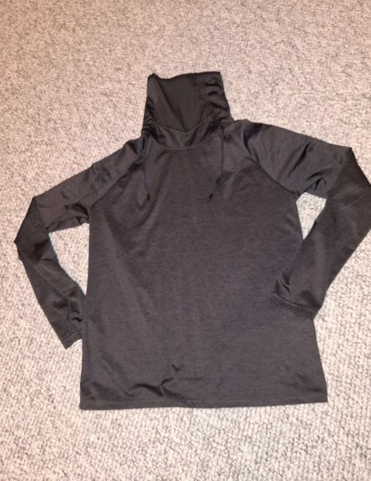 Ciemnoszara bluza L sportowa 4f jak nowa