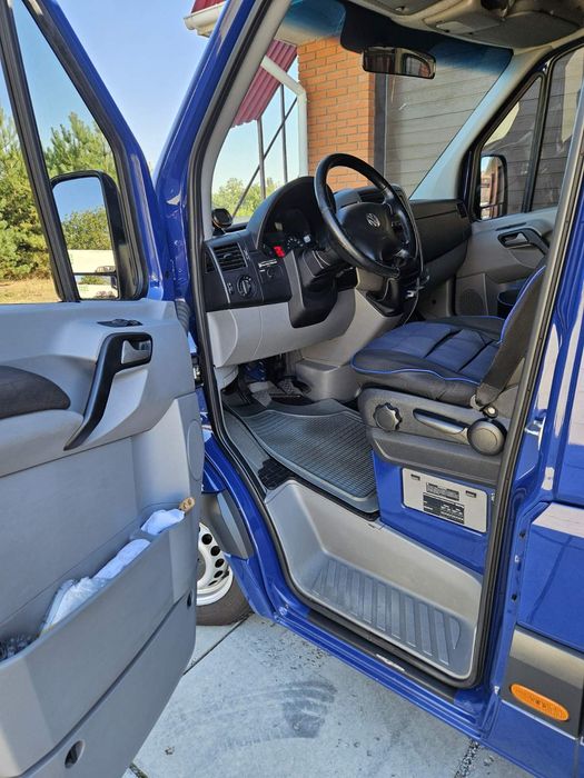 Продам мікроавтобус фольцваген крафтер