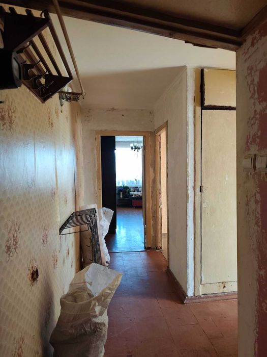 Продаж 3 кімнатної квартири по вул. Юрія Іллєнка