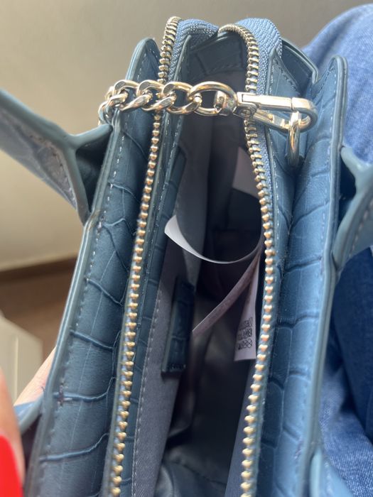 Mala zara pequena