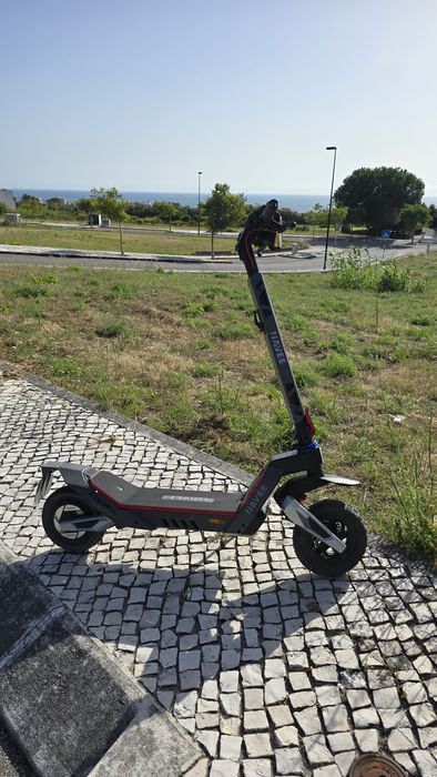 Trotinete navee xt5 pro