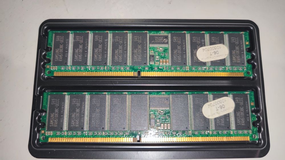 Пам'ять для сервера 2шт DDR 1Gb Corsair ECC REG CM72SD1024RLP-3200/S