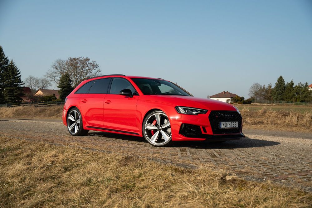 Audi RS4 Avant Audi RS – 550 KM | Salon Polska | 100% Bezwypadkowy | Bogata konfigura