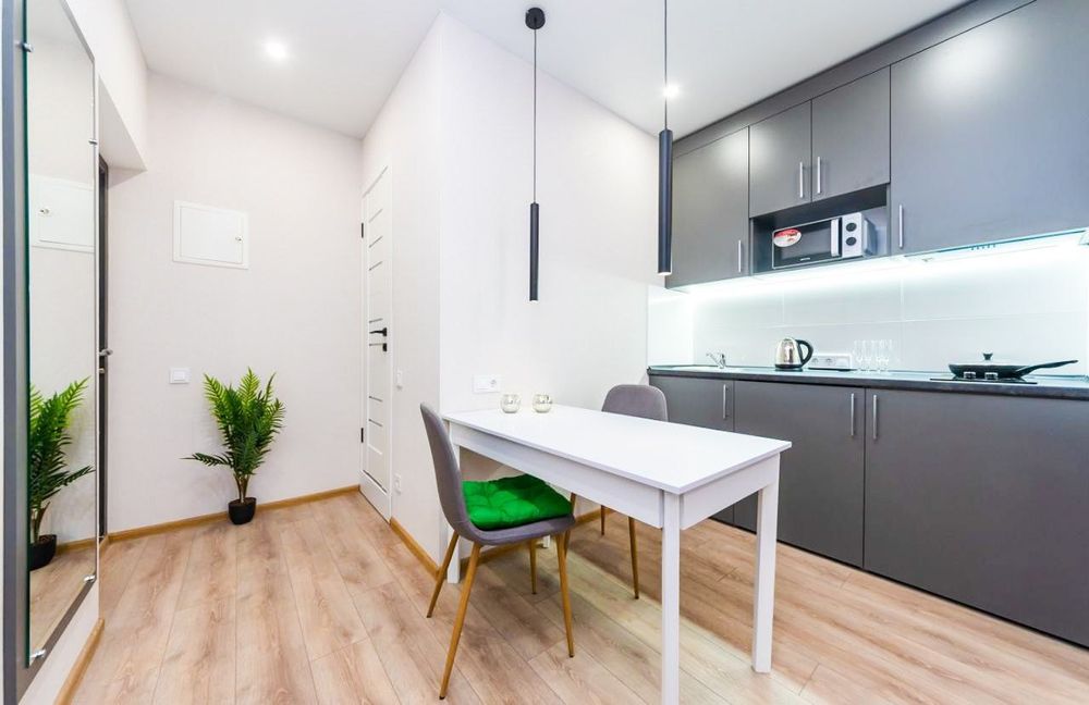 Нова, ВІП, Ревуцкого 40В,м Харьківская 5 хв пішки, рядом Позняки