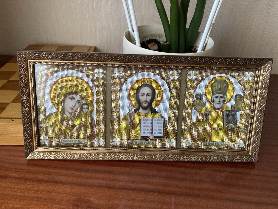 Вышитая икона «ТРИПТИХ»