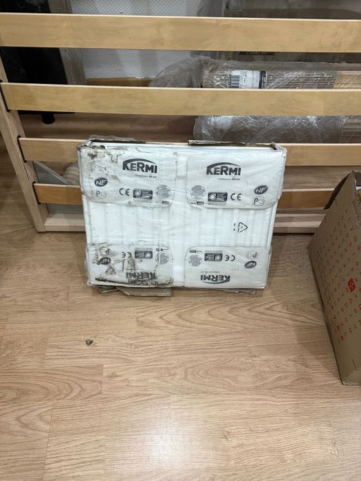 Новий радіатор з нижнім підключенням 400х100х300