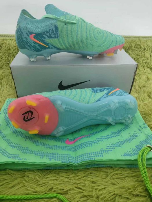 korki Nike Phantom GX 2 Elite LV8 FG Firm Ground Soccer Cleats 43