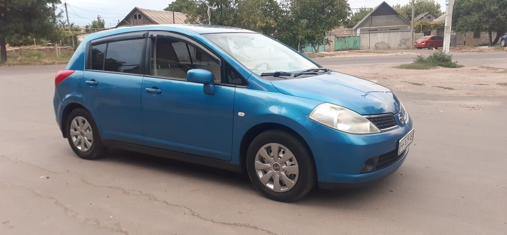 Продам Ниссан Тиида