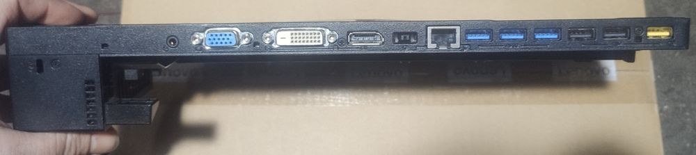 Stacja dokująca lenovo thinkpad  pro dock 40a1 dvi vga displayport