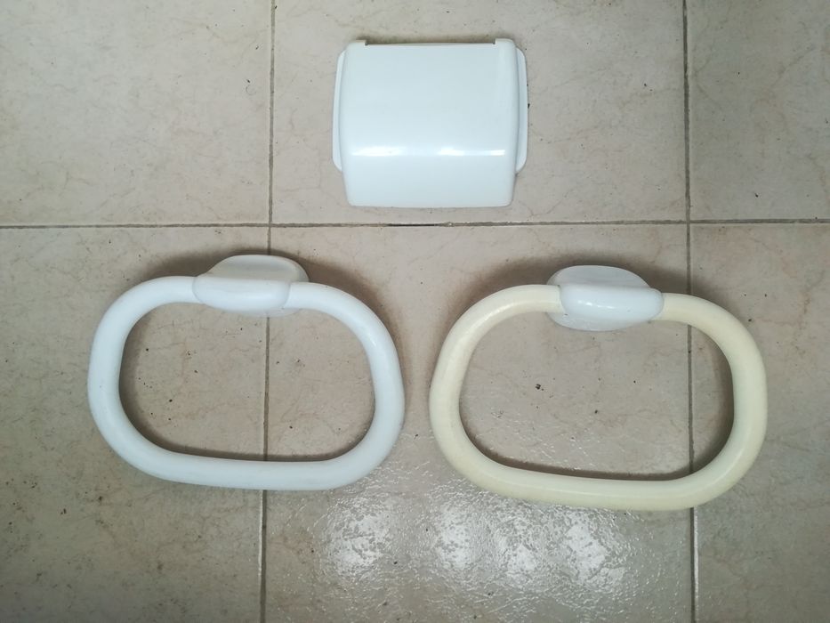 Toalheiros e suporte papel higiénico