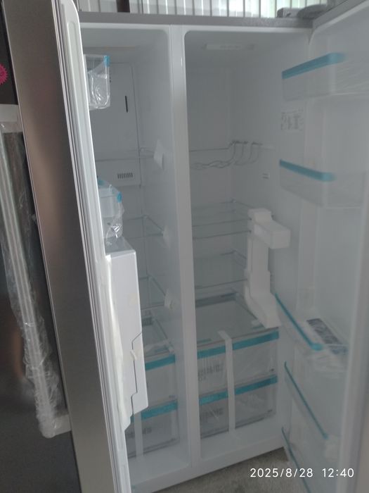 OUTLET Janki ul Wspólna 6 Lodówka Side-by-Side Midea MERS530FGD02