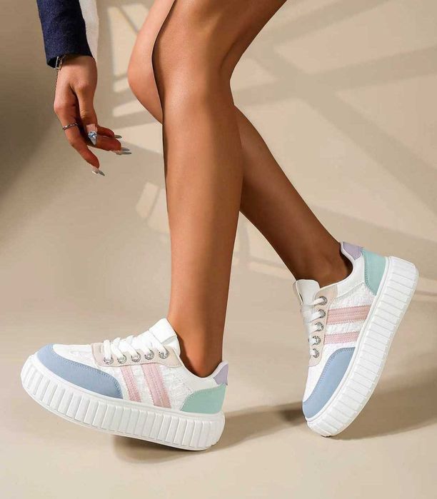 Wiosenne sneakersy 37